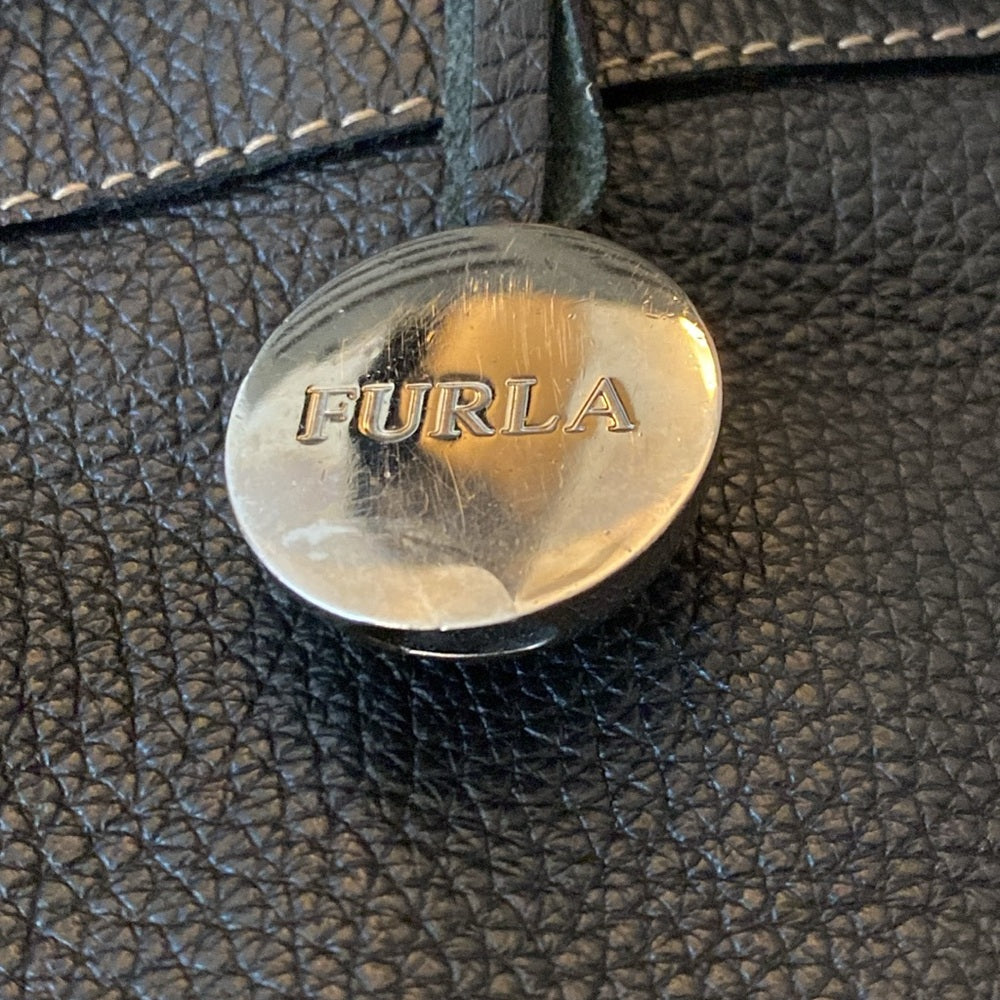 Furla Women’s Black Leather Tote Bag OS