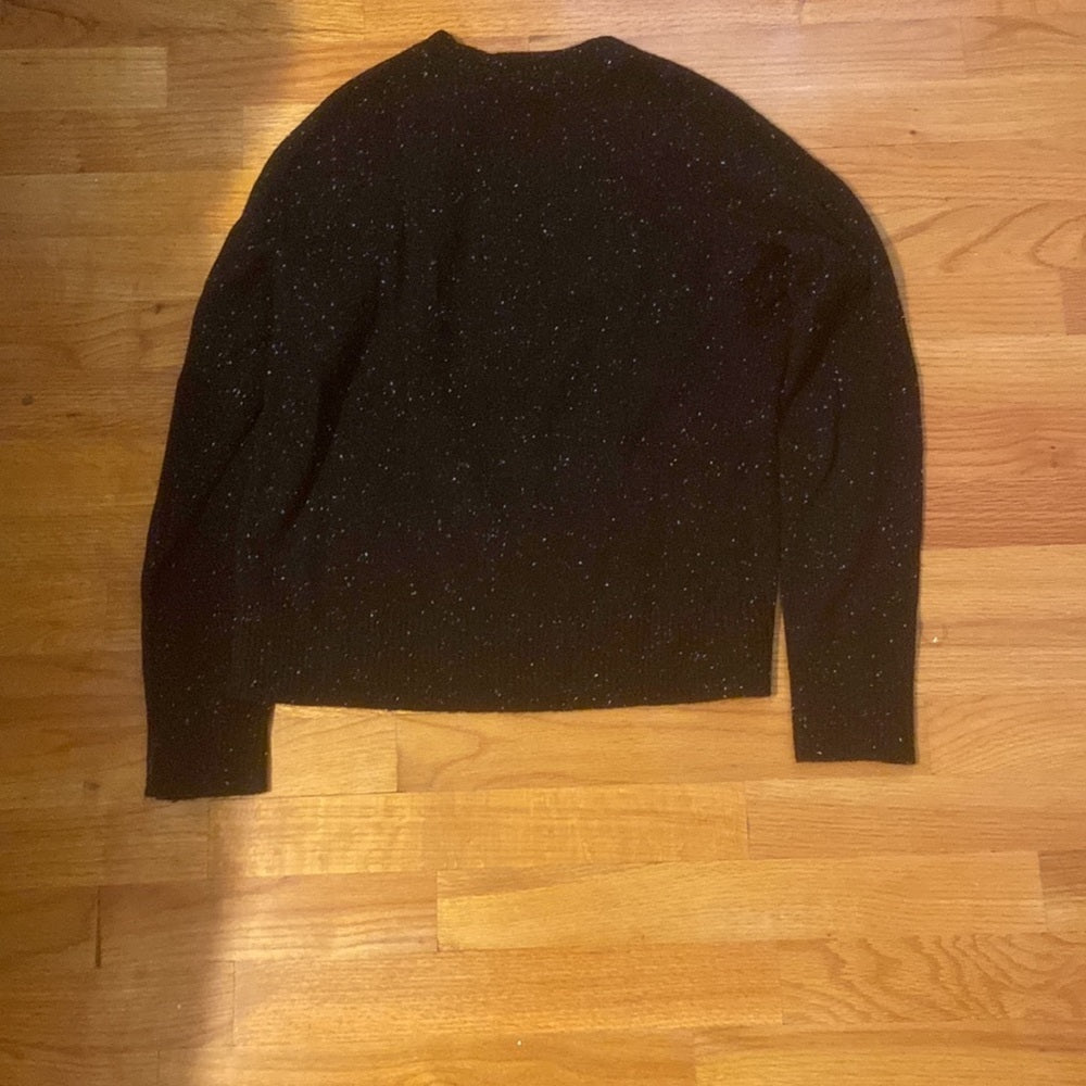 WOMEN’S Theory sweater. Black. Size P