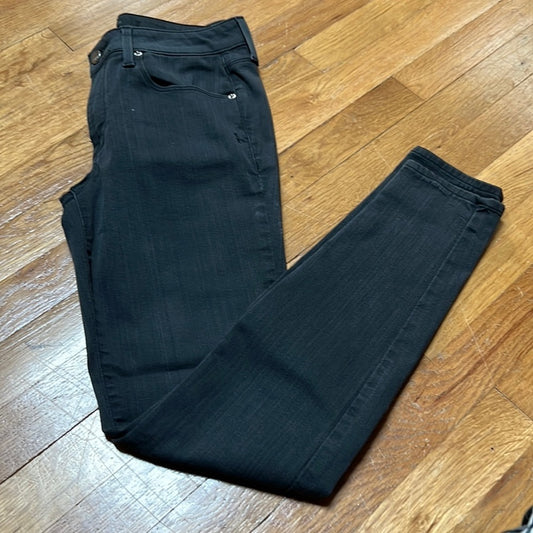 Women’s Genetic Gray Jeans Size 28