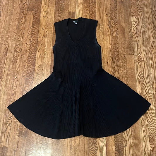 Club Monaco Woman’s Black Sleeveless Dress Size L/G