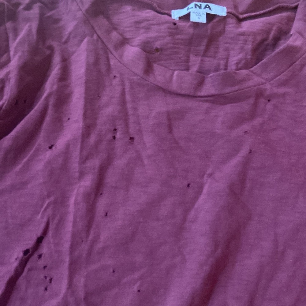 Women’s LNA top. Maroon. Size S