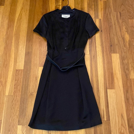 Burberry Women’s Black Belted Dress Size 44/M