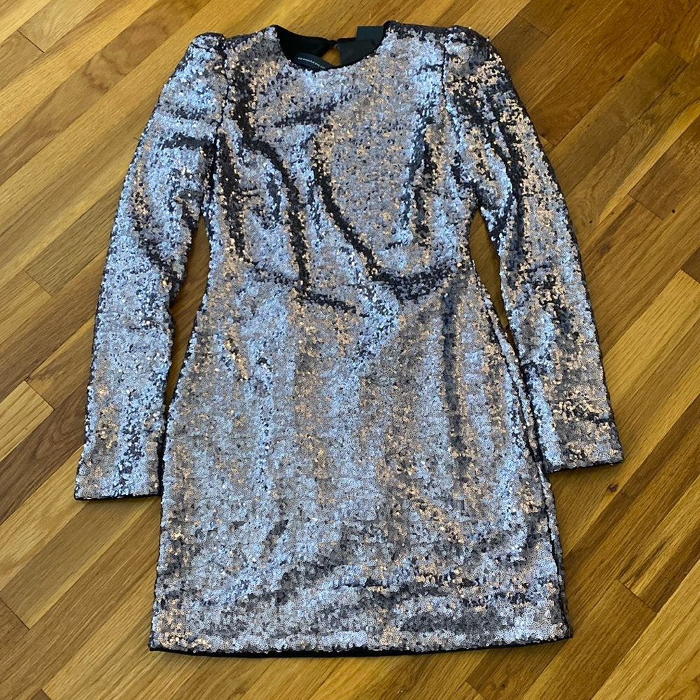 NWT Rachel Zoe Women’s Silver Sequin Long Sleeve Dress Size 4