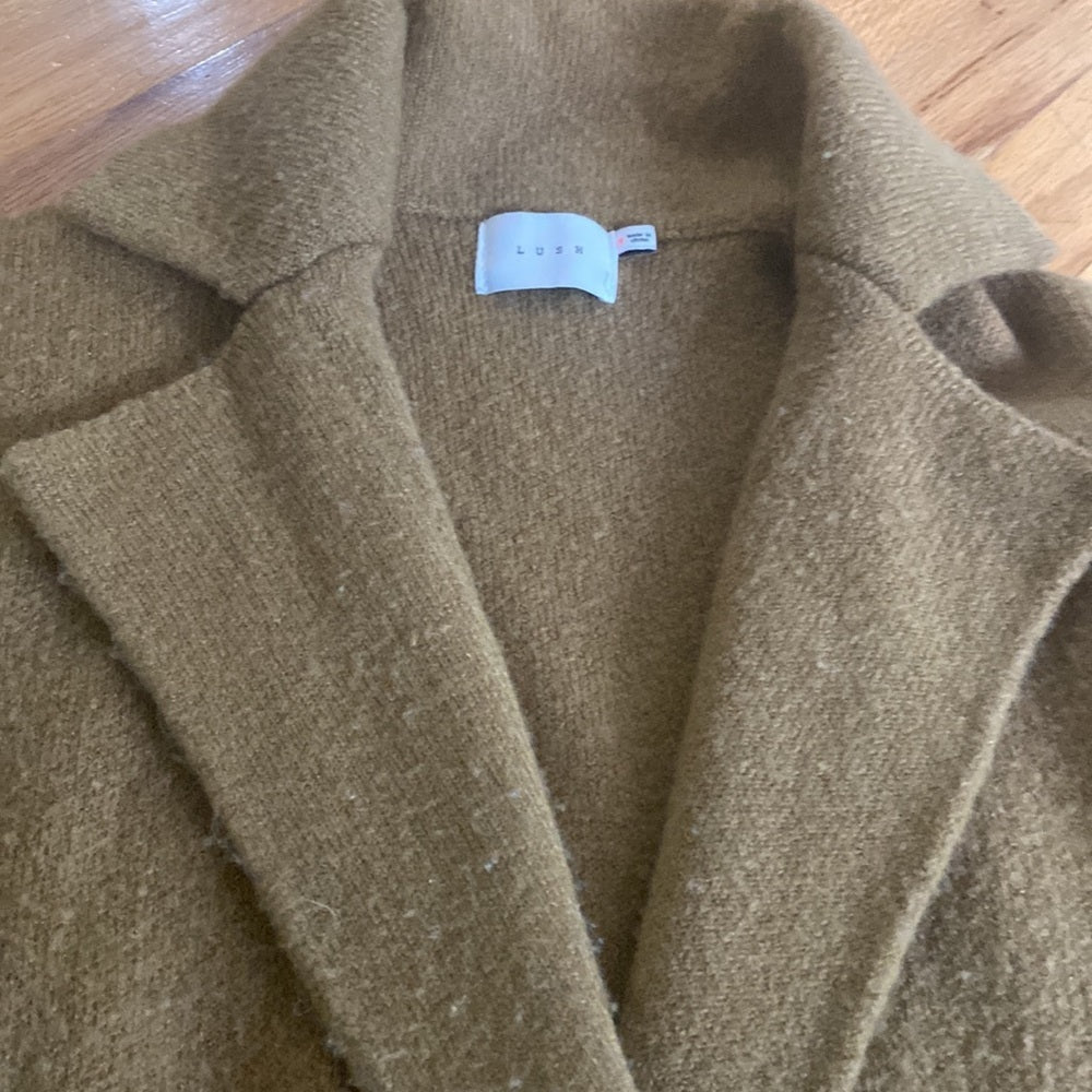 Women’s Lush jacket. Tan. Size S