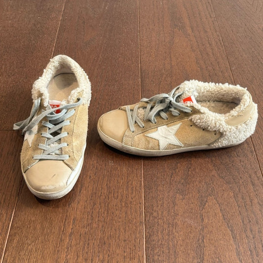 Golden Goose Women’s Shearling Sherpa Super Star Sneakers Size 38/8