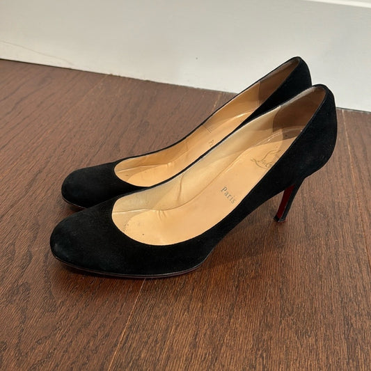 Christian Louboutin Women’s Black Suede Round Toe Pumps Size 40.5/10.5