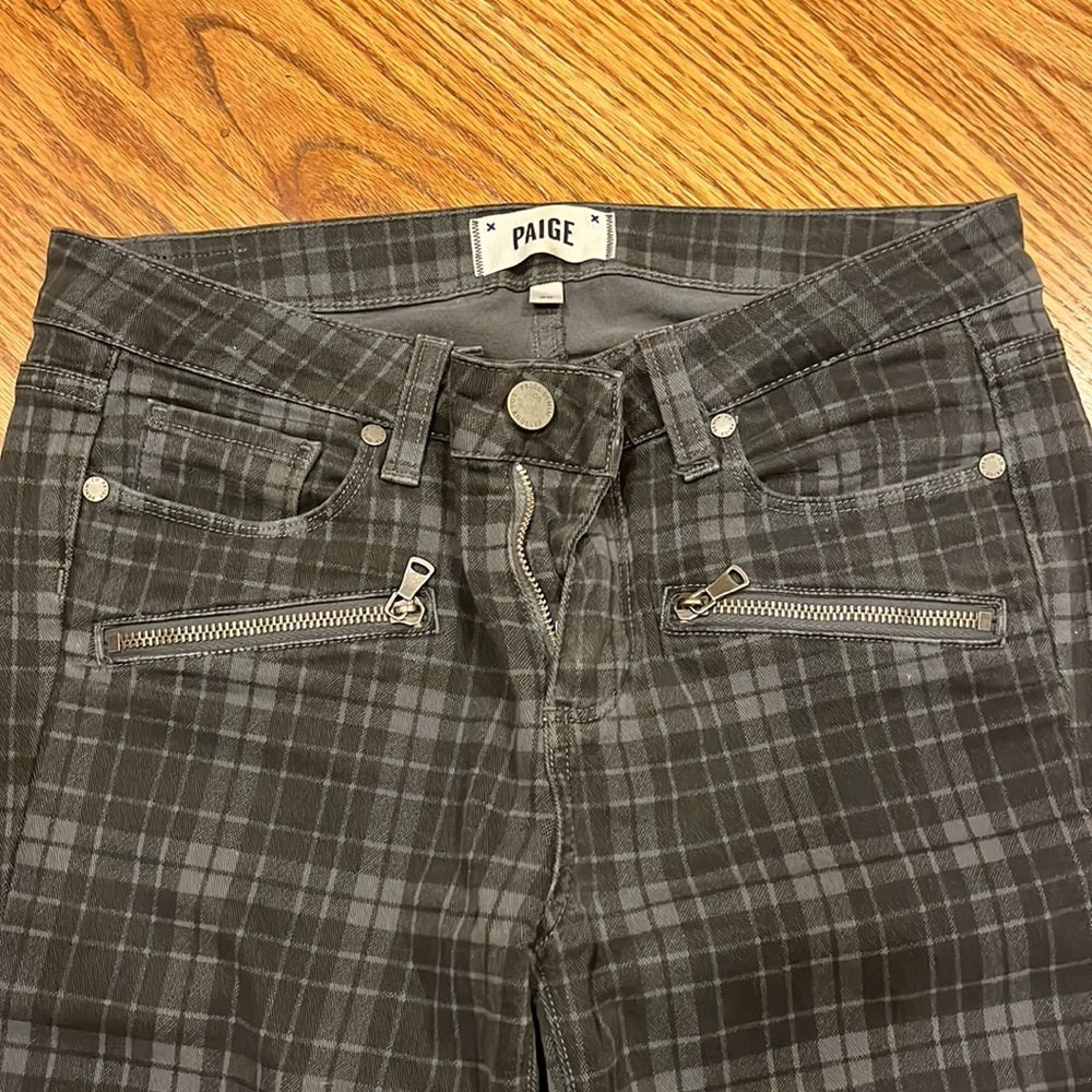 PAIGE Woman’s Plaid Indio Zip Jeans Size 28