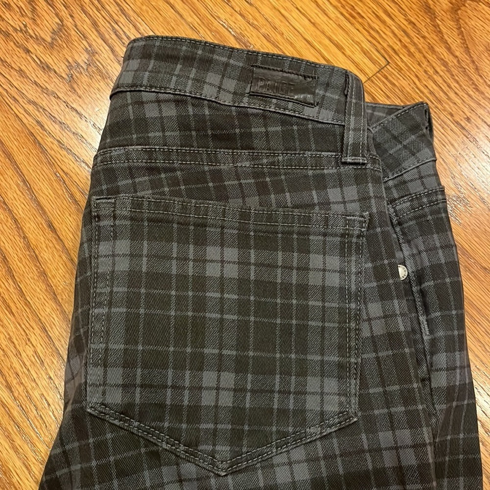 PAIGE Woman’s Plaid Indio Zip Jeans Size 28