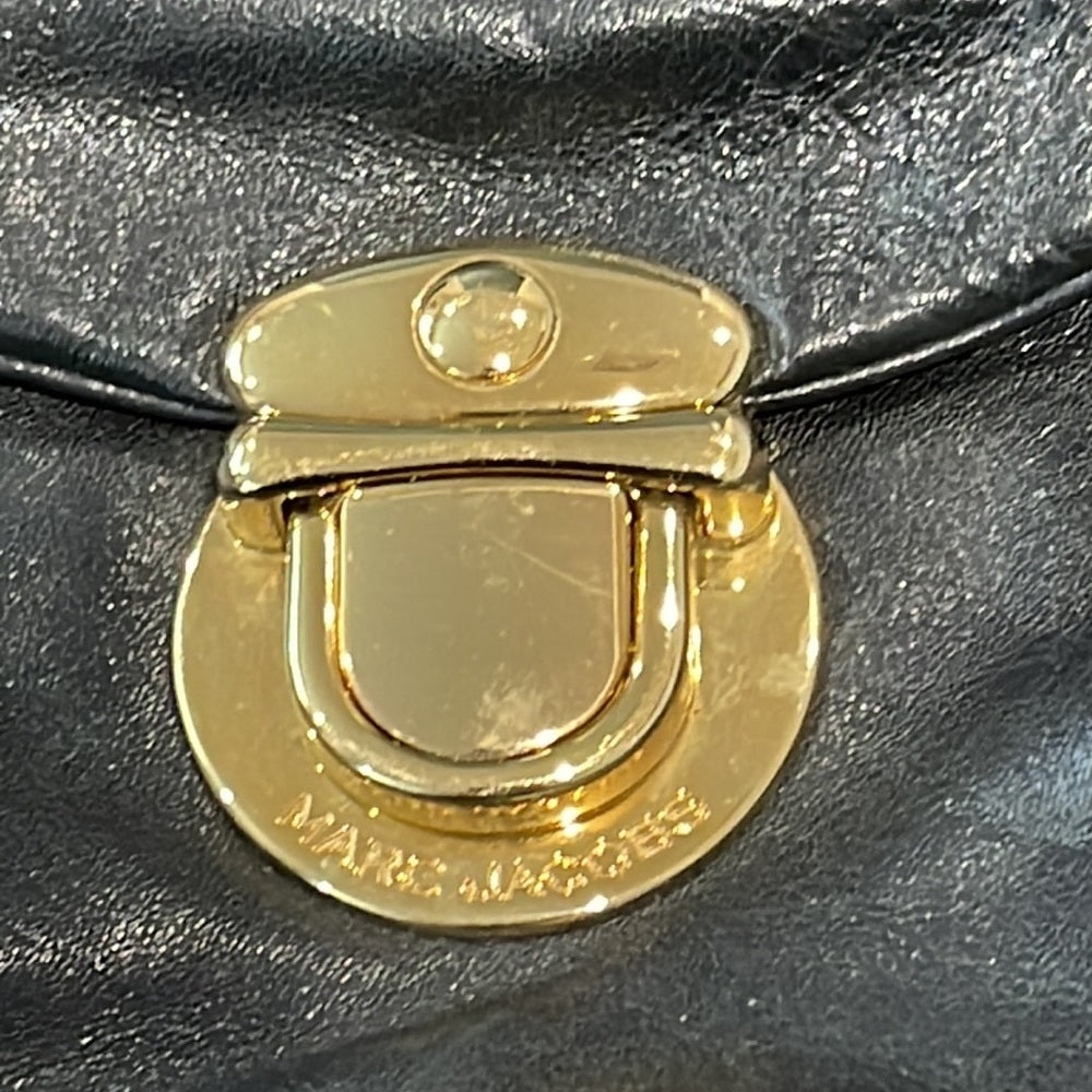 Marc Jacob’s Women’s Black Leather Shoulder Bag