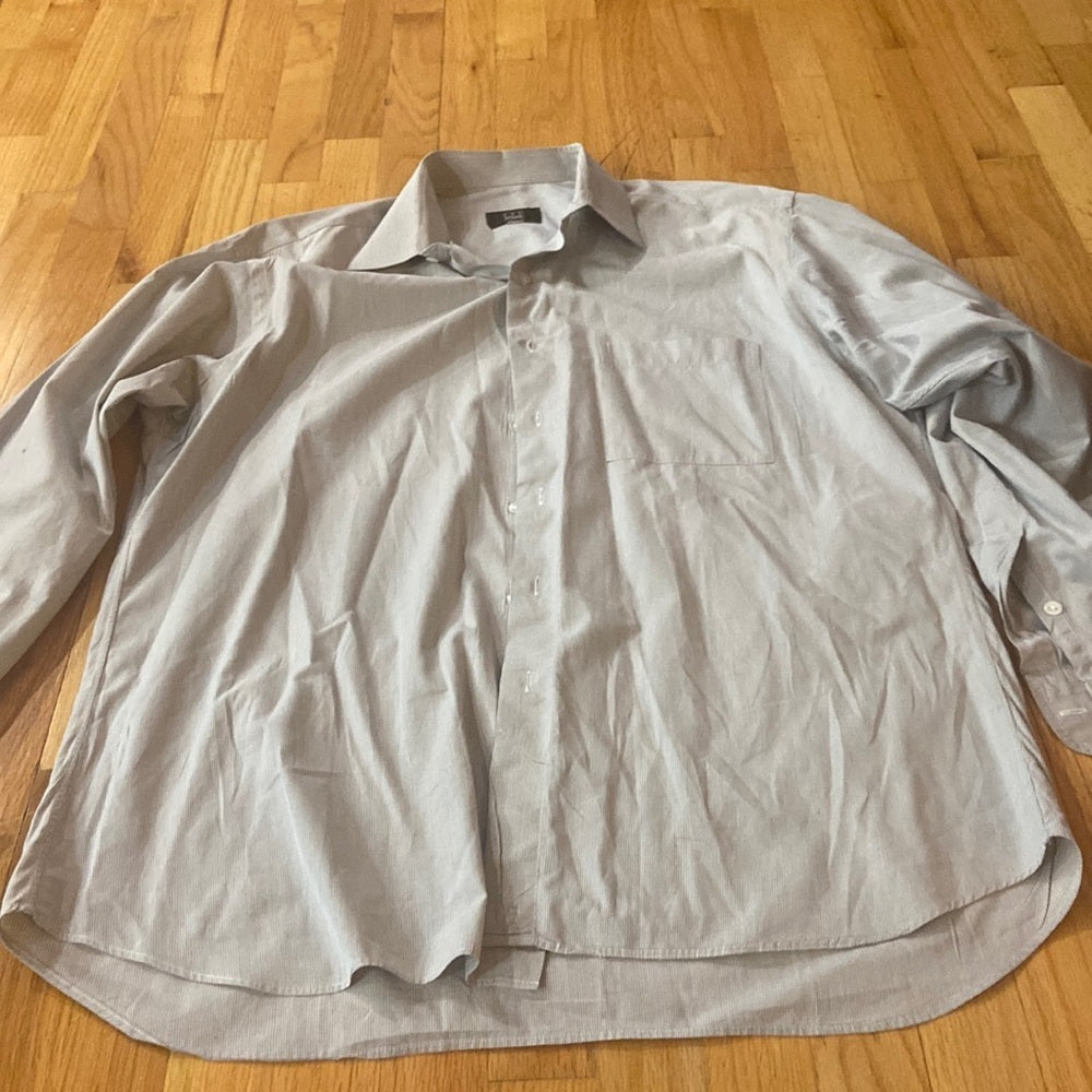 Men’s Ike Behar button down shirt. Gray. Size 16 1/2 - 35