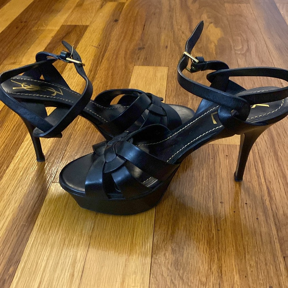 Yves Saint Laurent Women’s Black Heels Size 37