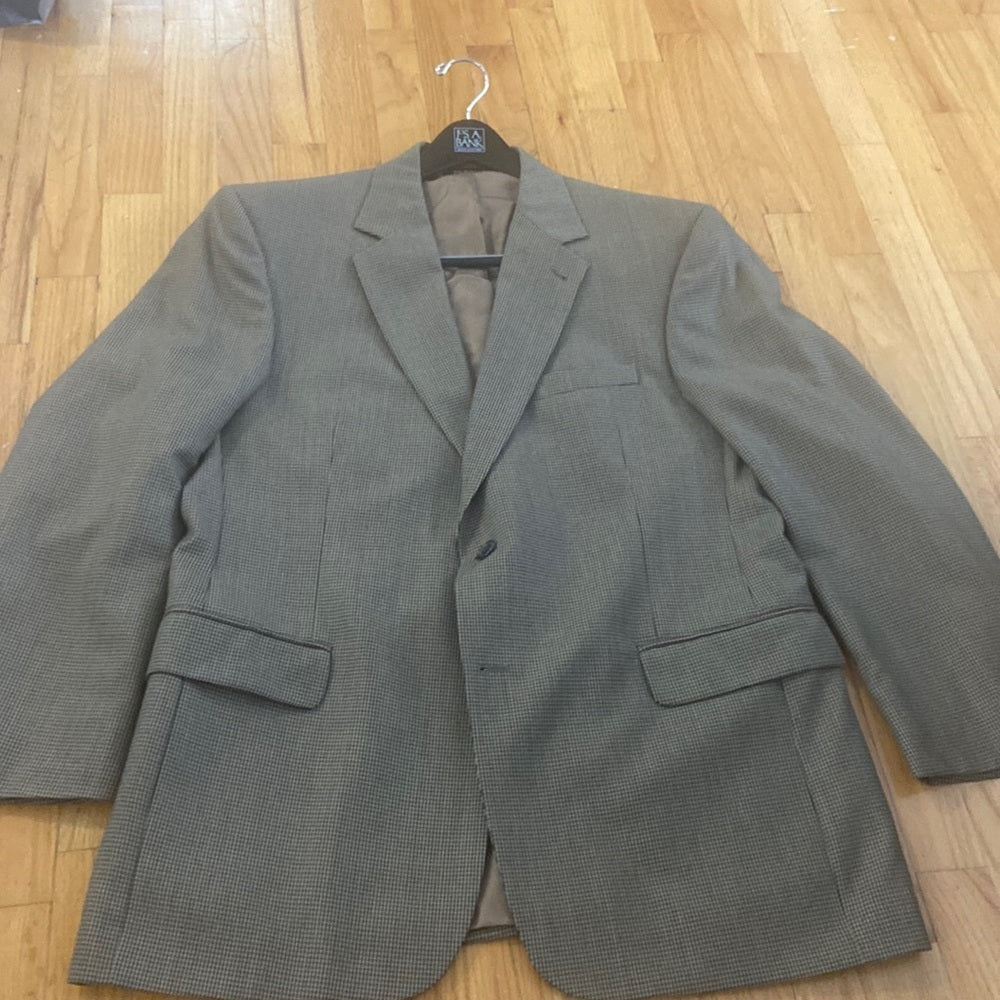 Men’s Jos A Bank blazer. Brown. Size 44R