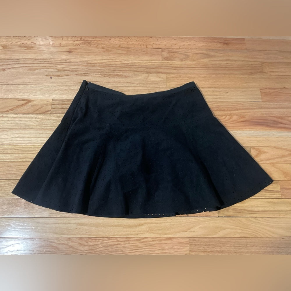 BCBG Maxazria Black Skirt Size Large