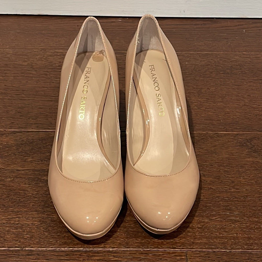 Franco Sarto Women’s Beige Patent Leather Pumps Size 8