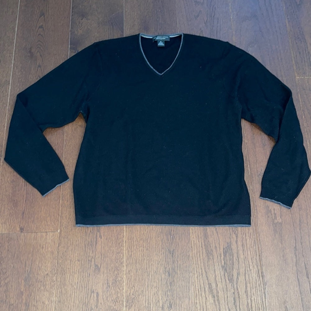 The Men’s Store at Bloomingdales Black 100% Fine Merino Sweater Size XL