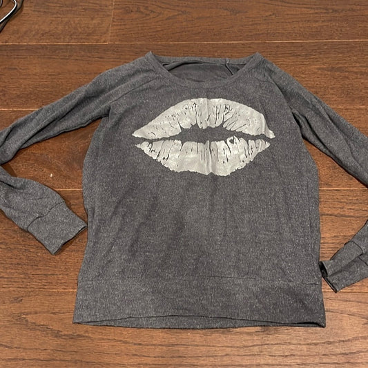 Chaser Grey Lips Sweatshirt Size XS