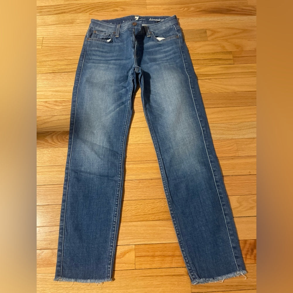 7 For All Mankind Blue Jeans Size 28