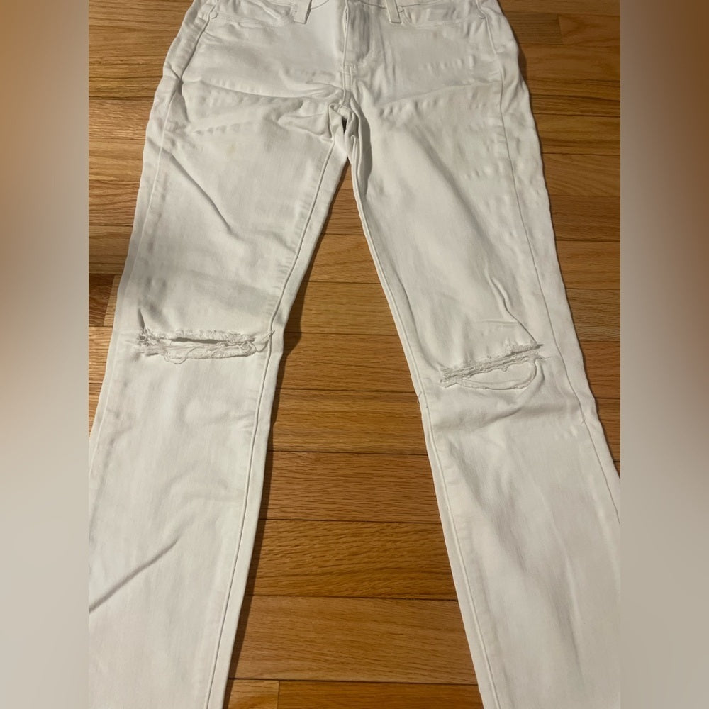 Paige White Ripped Ankle Cut Jeans Size 28