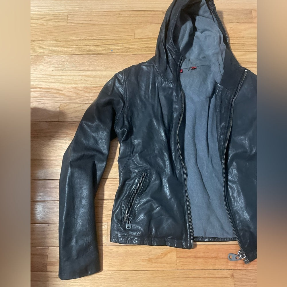 Doma Leather Black Leather Jacket Size Medium