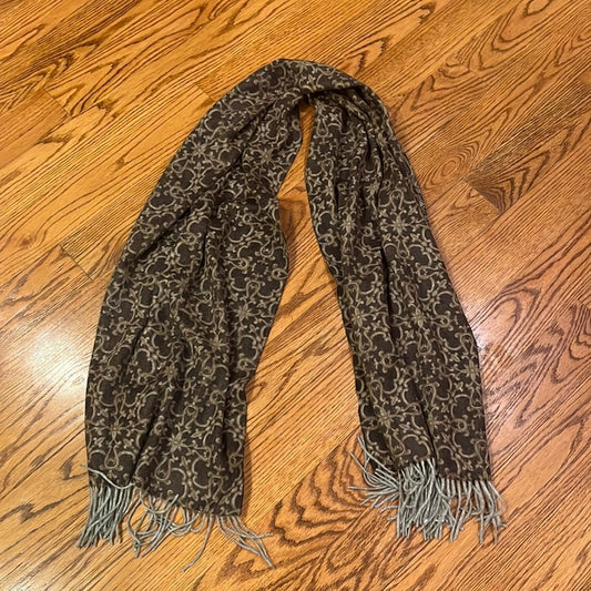 NWT J. McLaughlin Woman’s Reversible Cashmere Scarf OS