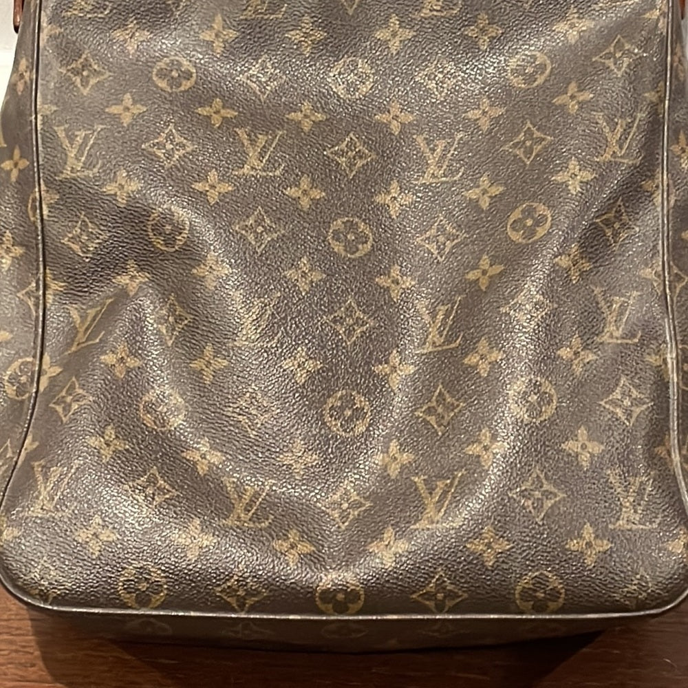 Louis Vuitton Women’s Monogram Looping Shoulder Bag