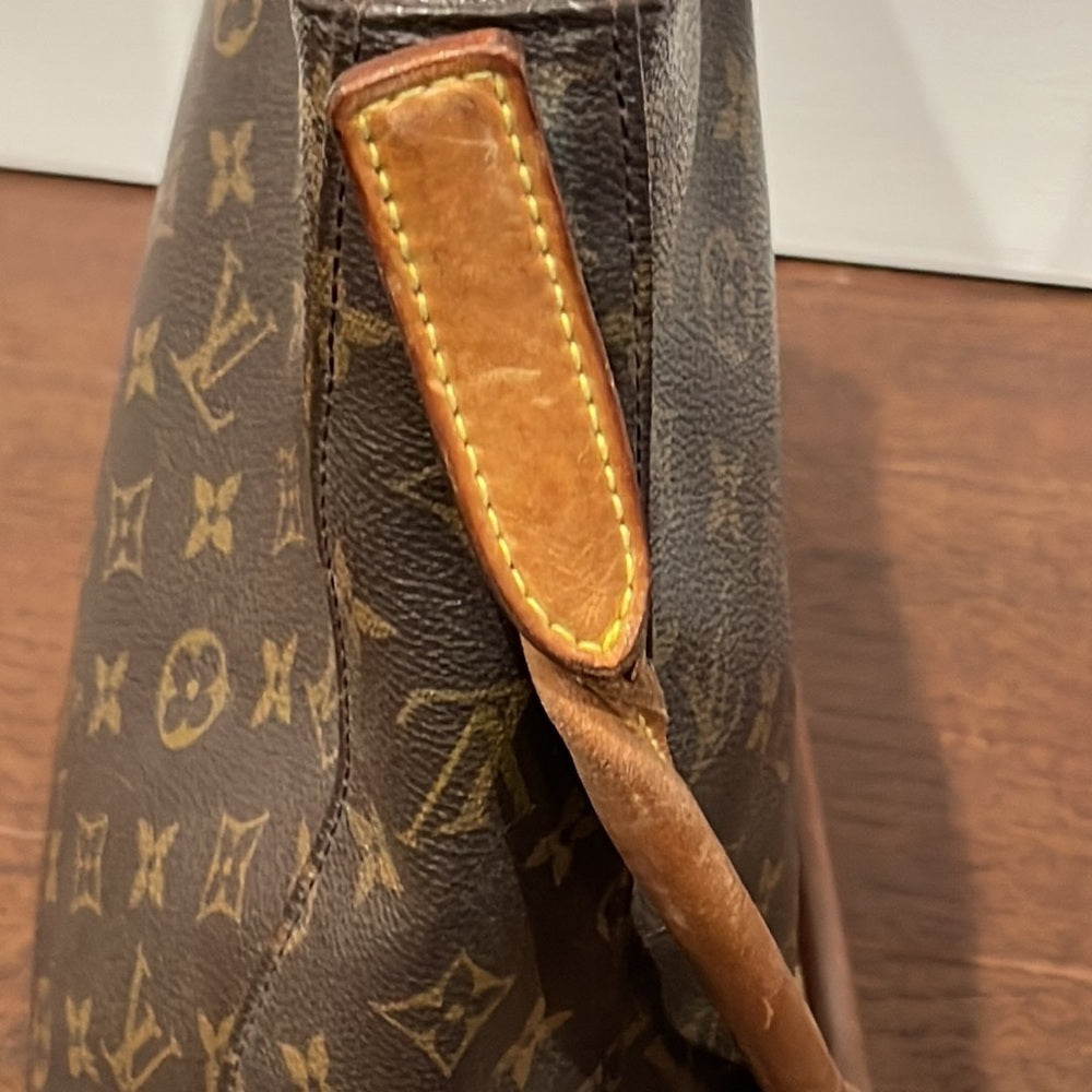 Louis Vuitton Women’s Monogram Looping Shoulder Bag