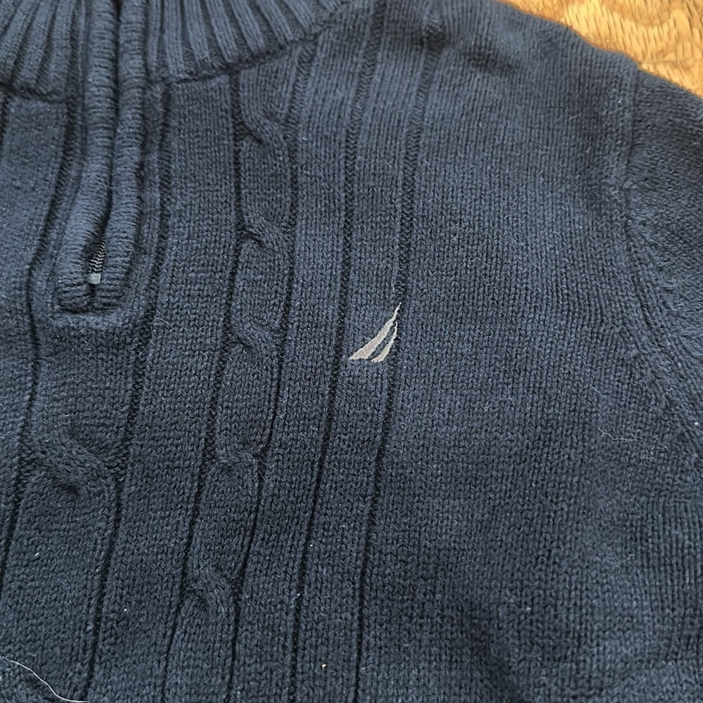 Boys Nautica Sweater. Size 6. Dark Blue with pattern.