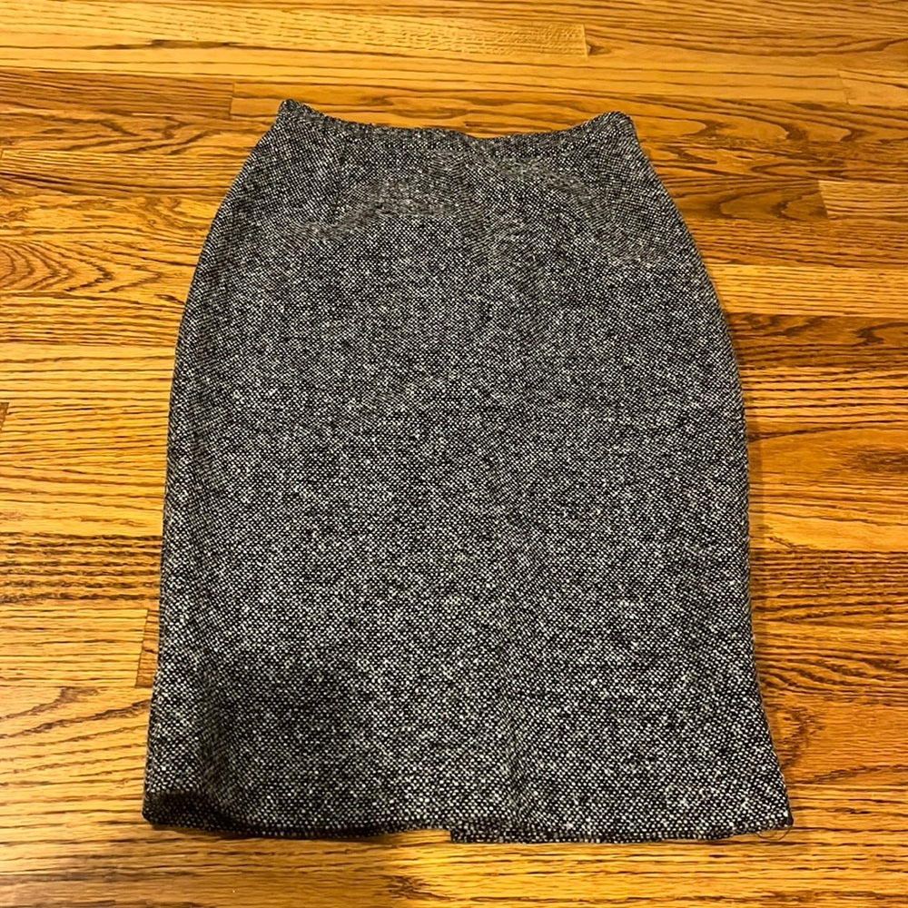 Prada Woman’s Wool Skirt Size 42/ Size 6