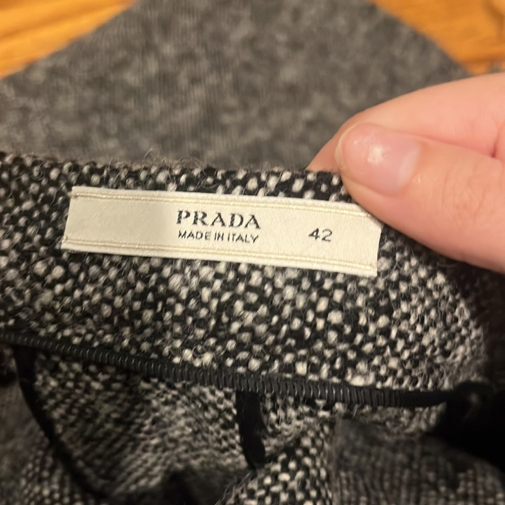 Prada Woman’s Wool Skirt Size 42/ Size 6