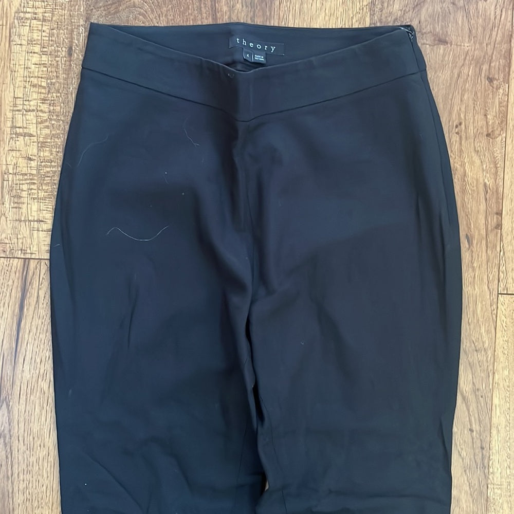 Theory Woman’s Black Pants Size 4