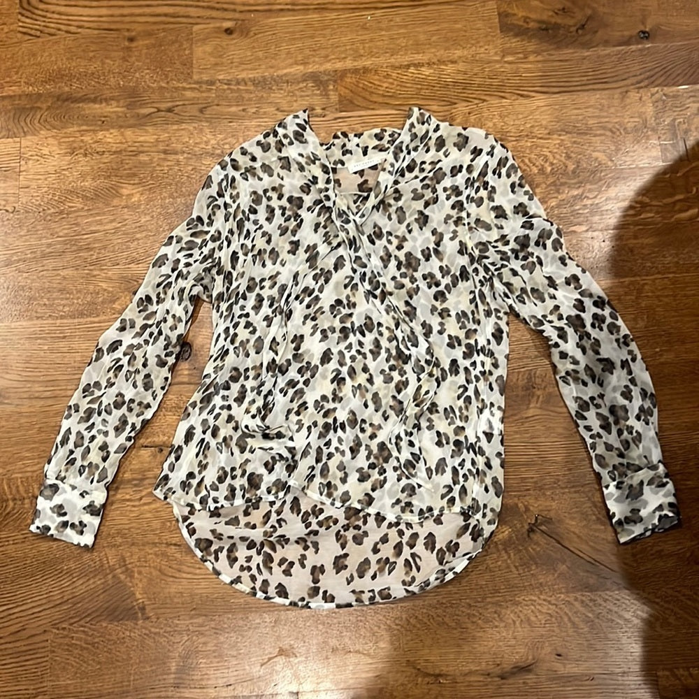 Equipment women’s cheetah print blouse size small