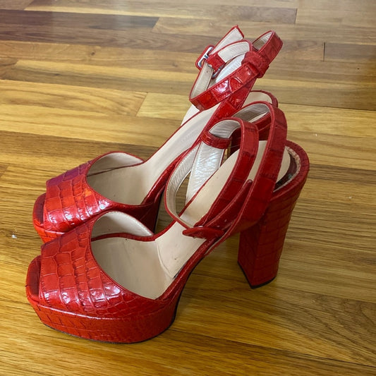 Giuseppe Zanotti Women’s Red Textured Platform Heels Size 39/9