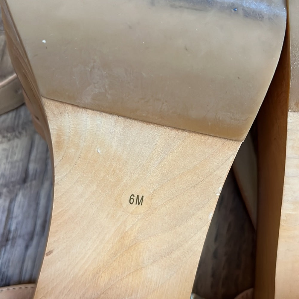 Loeffler Randall Woman’s Tan Eveleigh Knotted Clog Sandal Platform Size 6