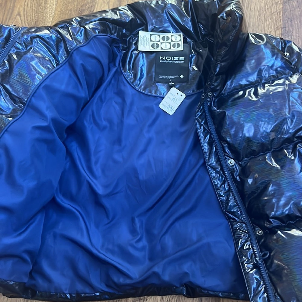 NWT Noize Woman’s Blue Puffer Jacket Size M