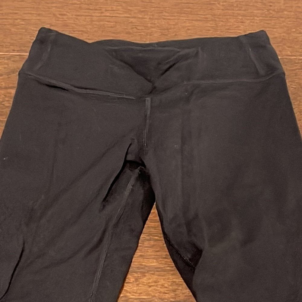 Athleta Girl Black 3/4 Leggings Size Medium 8/10