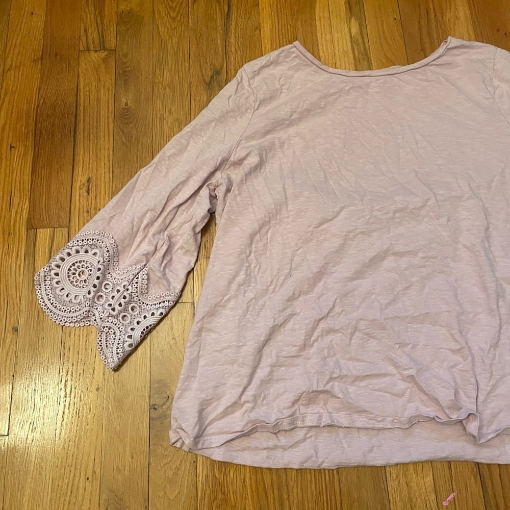 Loft Light Pink/Lilac Long Sleeve Size XL