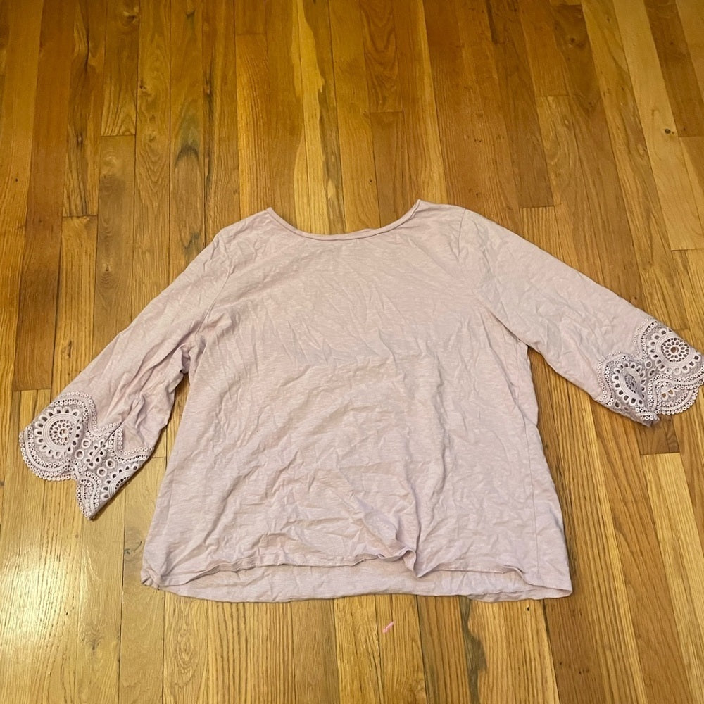 Loft Light Pink/Lilac Long Sleeve Size XL