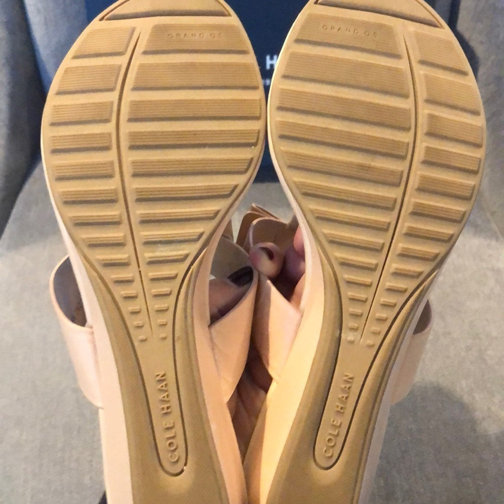 Cole Haan Tan Thing Sandal Size 9