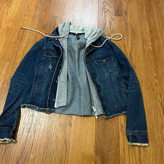 Aqua Women’s Jean Jacket Size Small