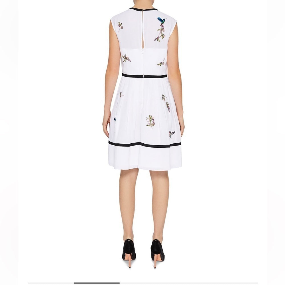 Ted Baker Iina Embroidered White Windsor Gate Women’s Dress  Size 0