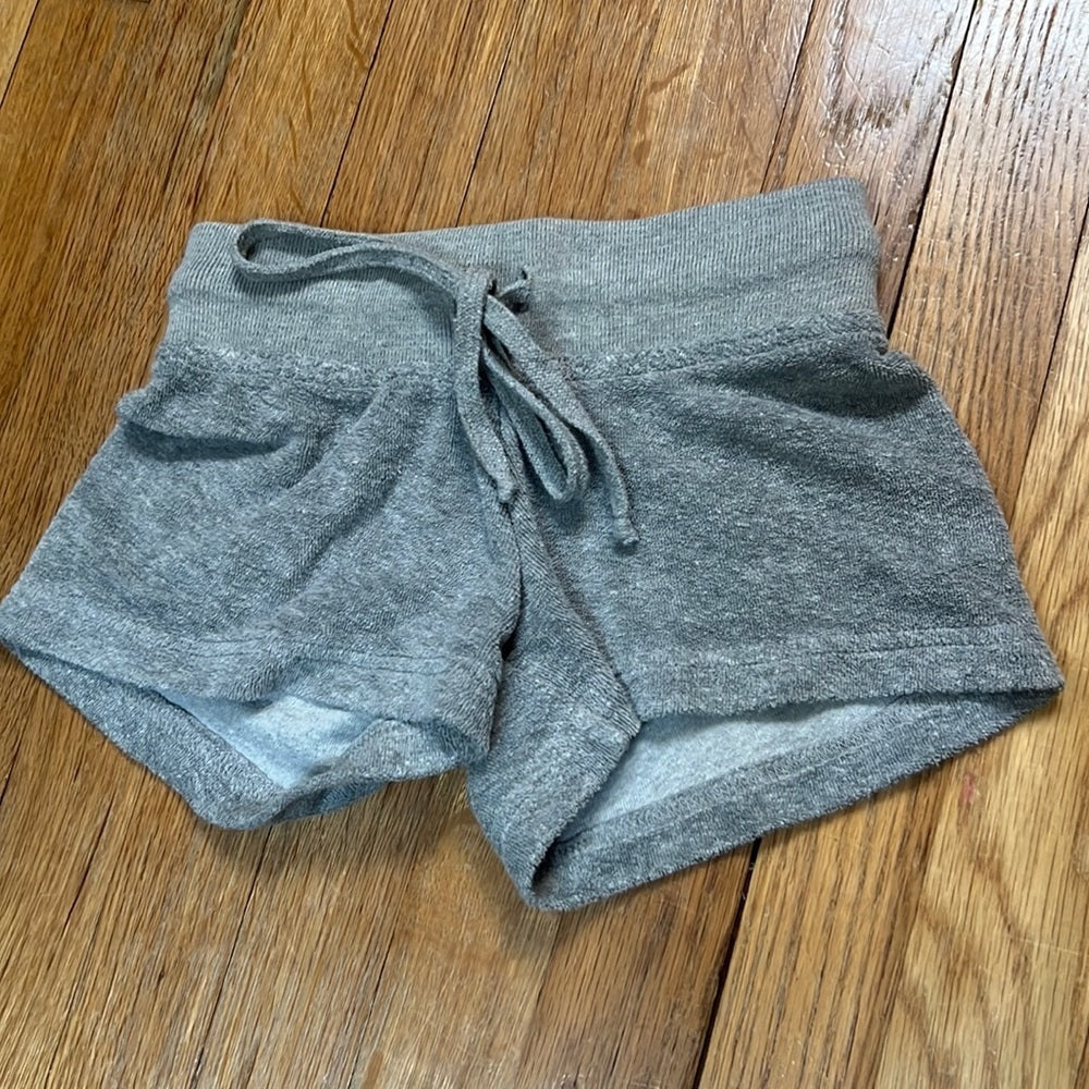 Hard Tail Kid’s Grey Shorts Size Small 7-8