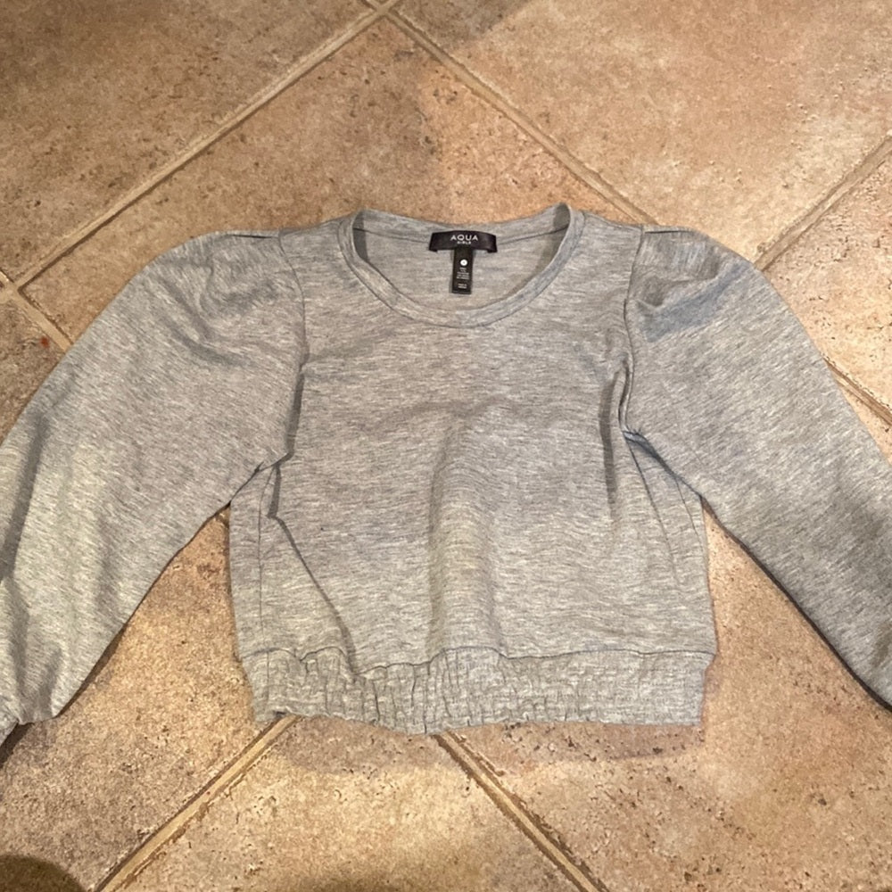 Aqua Girls gray long sleeve top size small