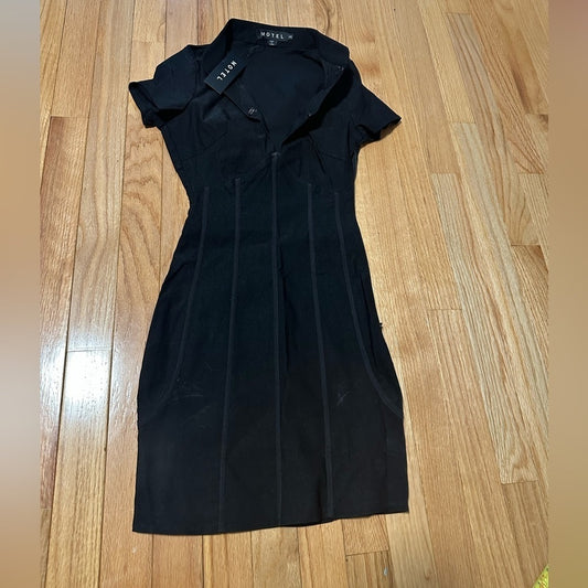 Nwt Motel Black V-Neck Dress Size XS