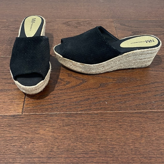 NEIMAN Marcus Black Suede Wedges Size 39 / 9