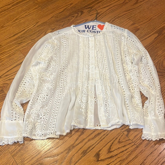 Johnny Was Woman’s Eyelet Button Down Size M