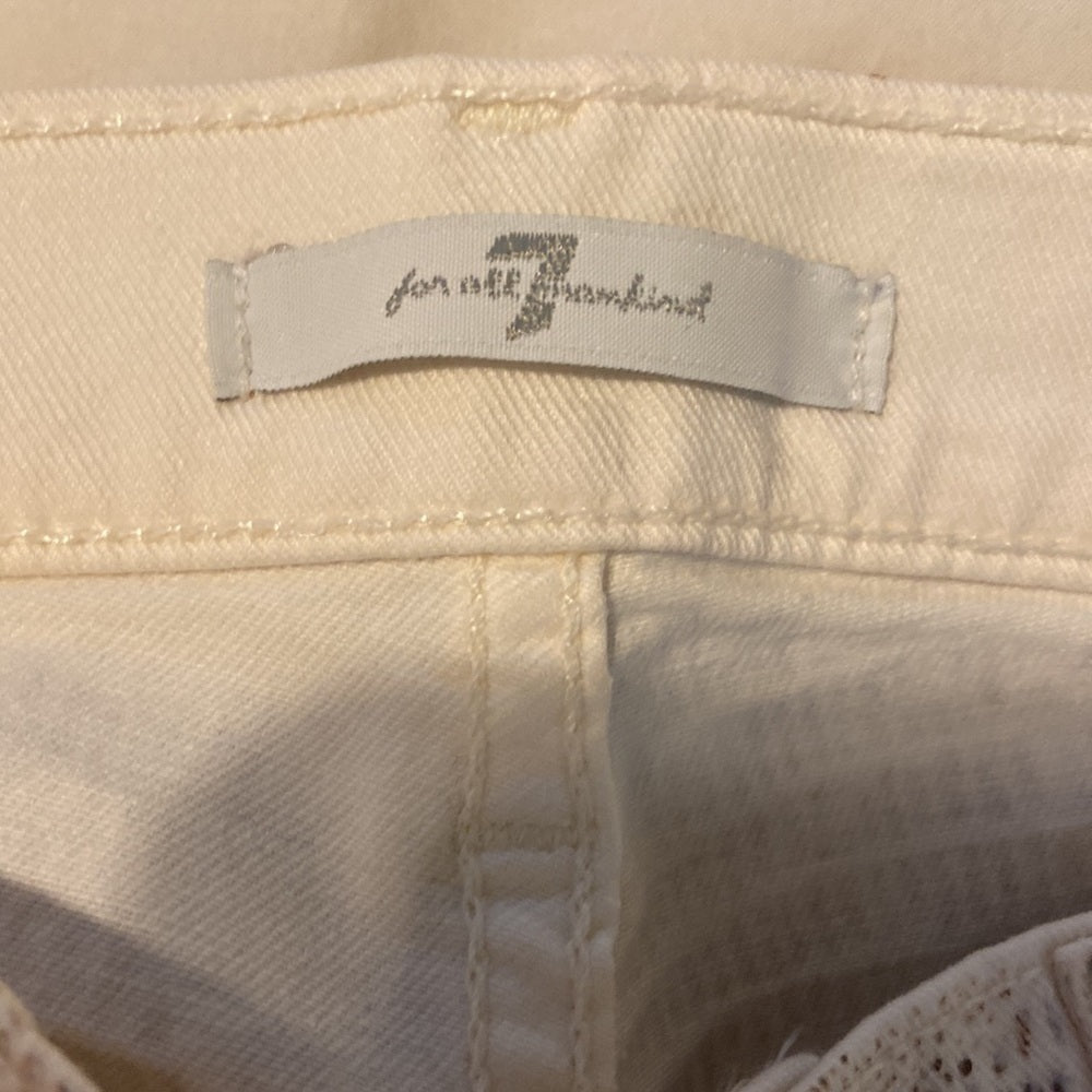 Women’s 7 for all mankind jeans. White. Size 25