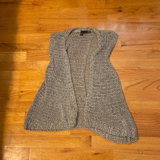 Women’s Eileen Fisher vest. Grey. Size XL