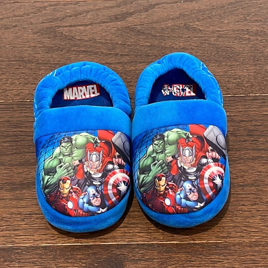 Marvel Boys Blue Avengers Slippers Size Medium 11/12
