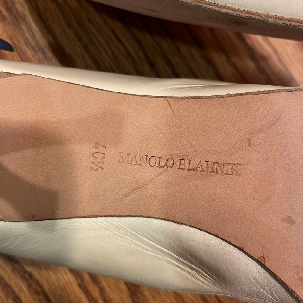 Manolo Blahnik Woman’s Cream Heels Size EU 40.5