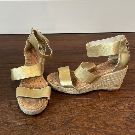 Michael Kors Girls Gold Wedges Size 2